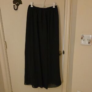 Wide Legged Palazzo Style Pants Medium